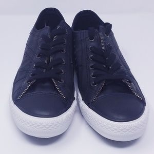 Converse John Varvatos Black Leather Unisex Low Tops (M7/W9)